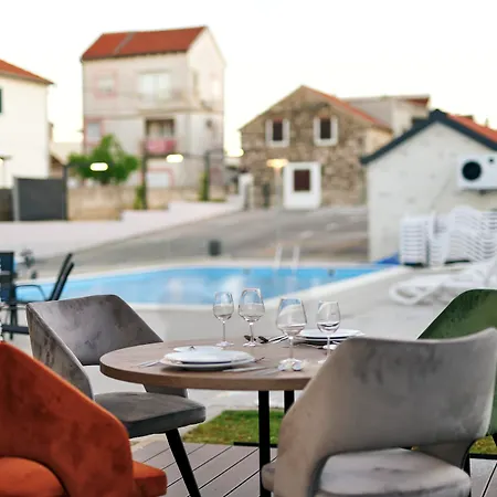 Hotel apartamentowy Arancini