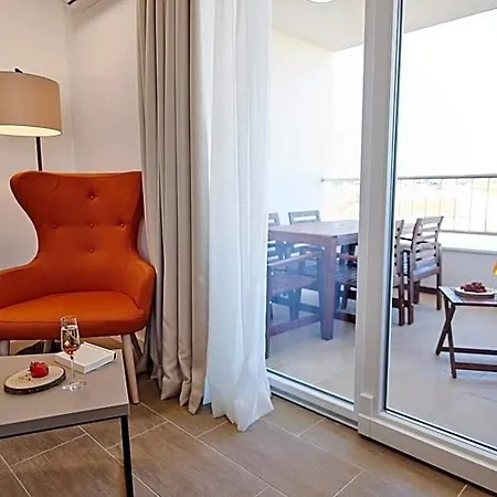 Aparthotel Arancini 4*