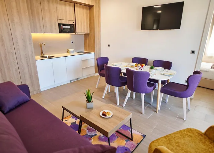 Arancini Aparthotel 4*